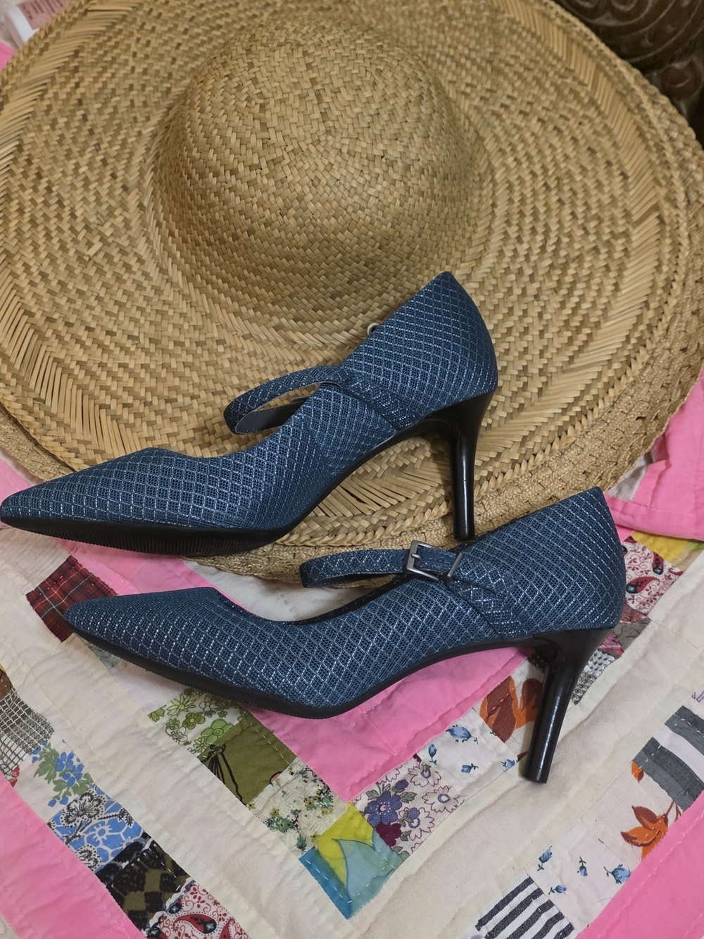 Elegant Women's Teal Blue Mary Jane Strap Pointed Toe Heels - Picture 4 of 9